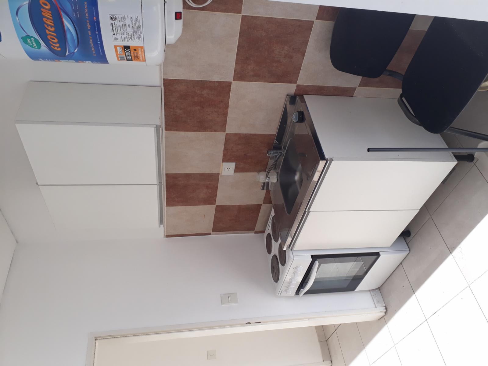 Depto Monoambiente A Mts De Av Pte Peron — foto 5