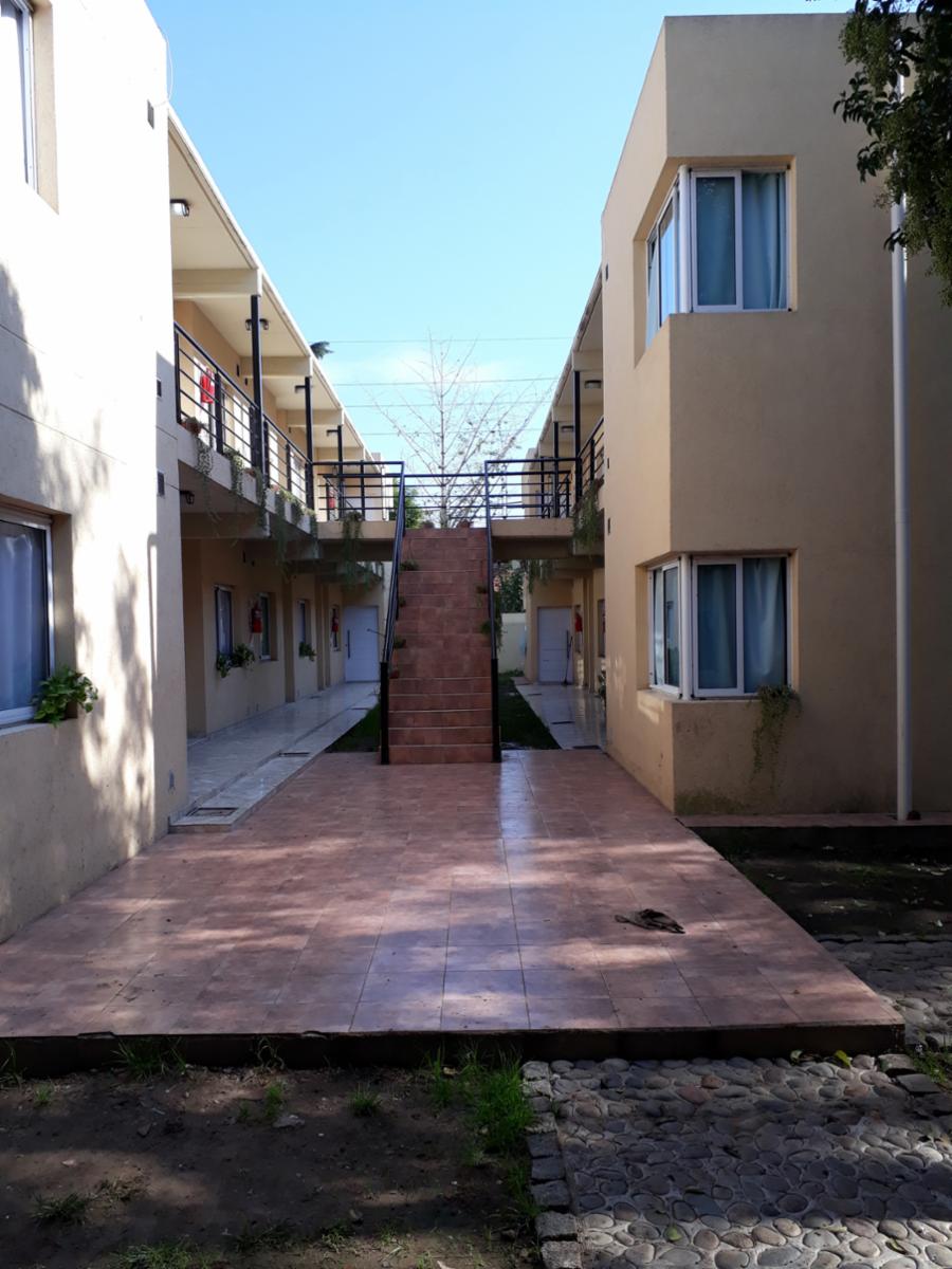 Depto 2 Amb.sin Deposito, En Complejo Cerrado,bajas Expensas - 19
