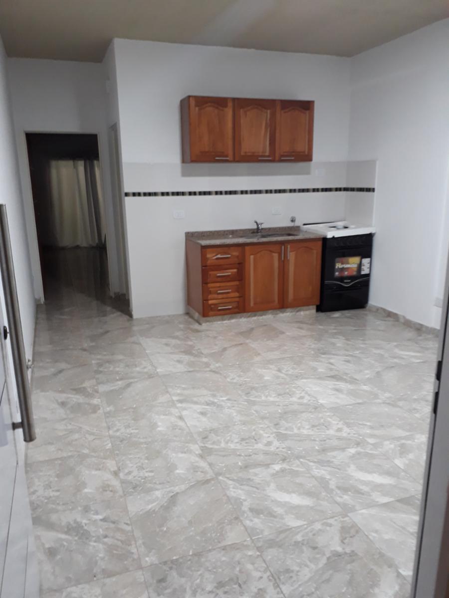 Depto 2 Amb.sin Deposito, En Complejo Cerrado,bajas Expensas - 31
