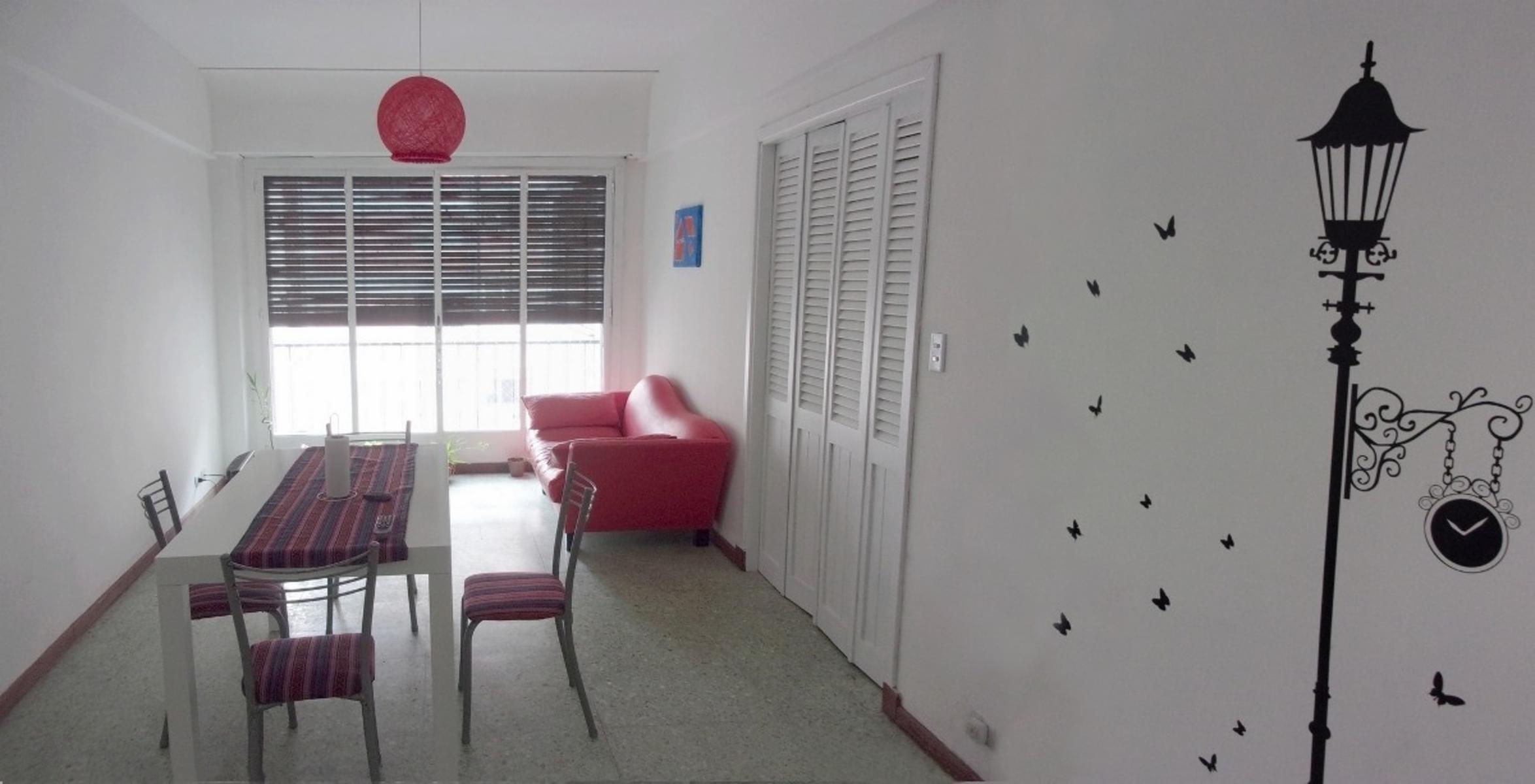 Excelente departamento de 3 ambientes en Ramos Mejía 80m2 Frente a la estación. Contrafrente — foto 2