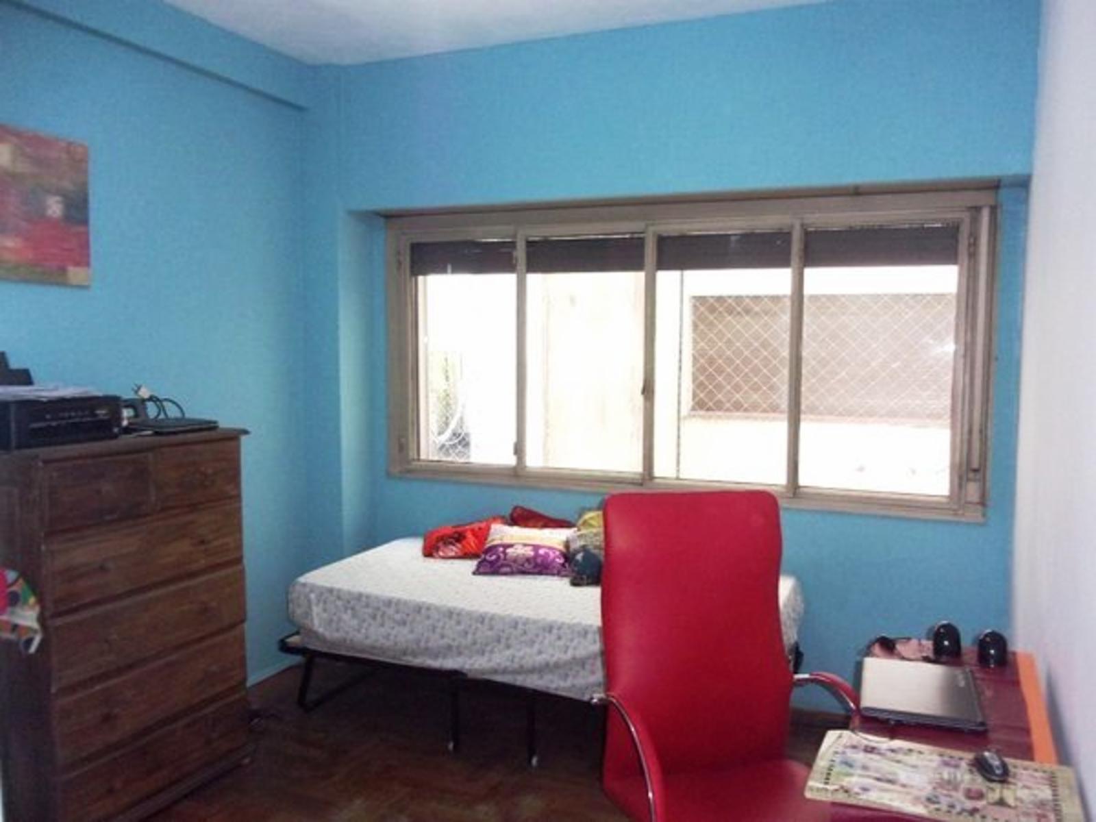 Excelente departamento de 3 ambientes en Ramos Mejía 80m2 Frente a la estación. Contrafrente — foto 9