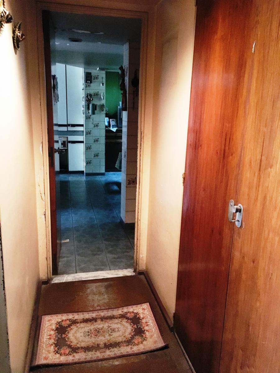 Piso en lo mejor de Ramos Mejía, sobre Av de Mayo. 4 Ambientes con dependencia. Cochera 200 m2 — foto 10