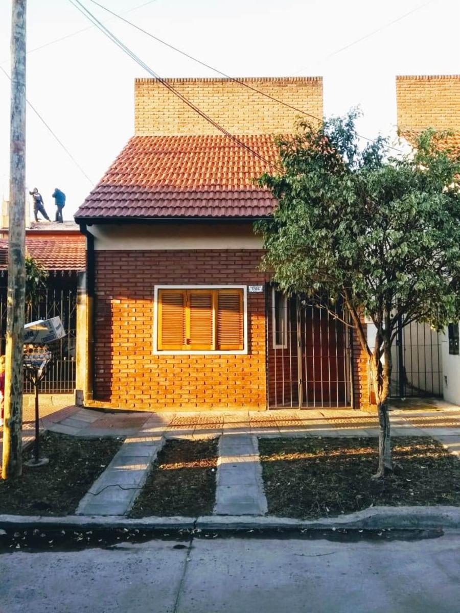 Duplex al Frente de 3 Ambientes 2 baños — foto 2