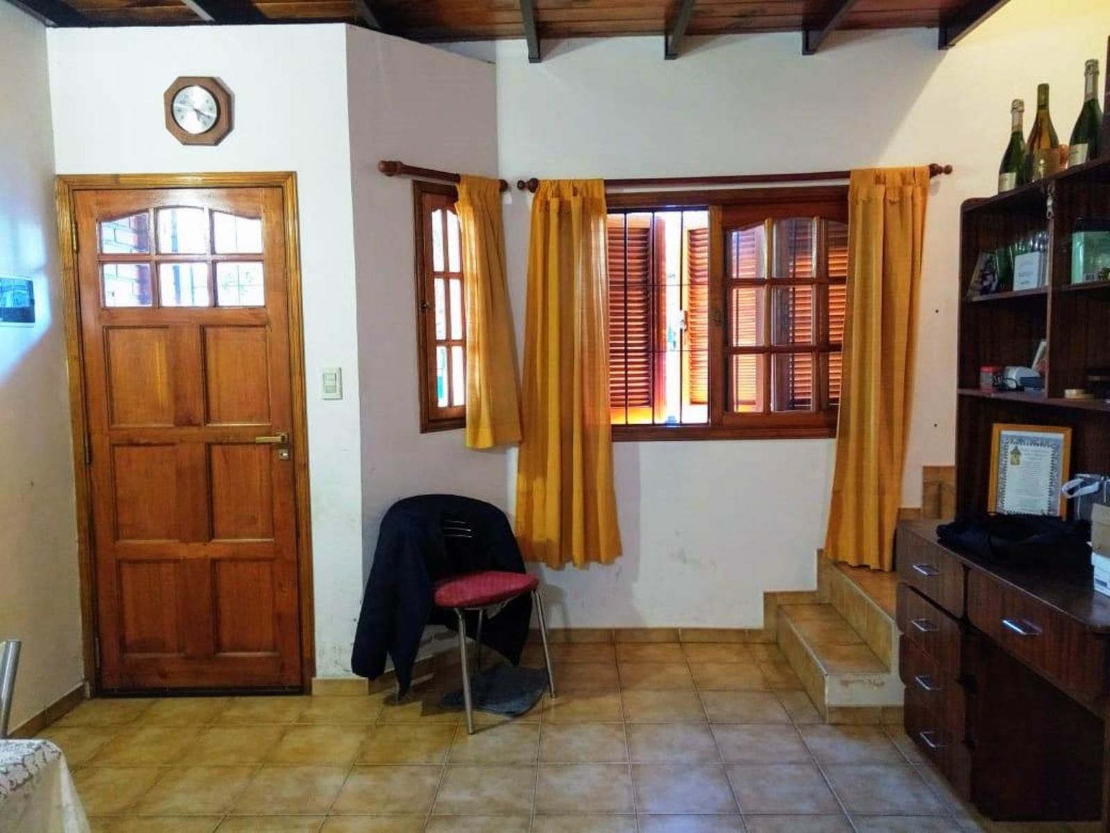 Duplex al Frente de 3 Ambientes 2 baños — foto 3