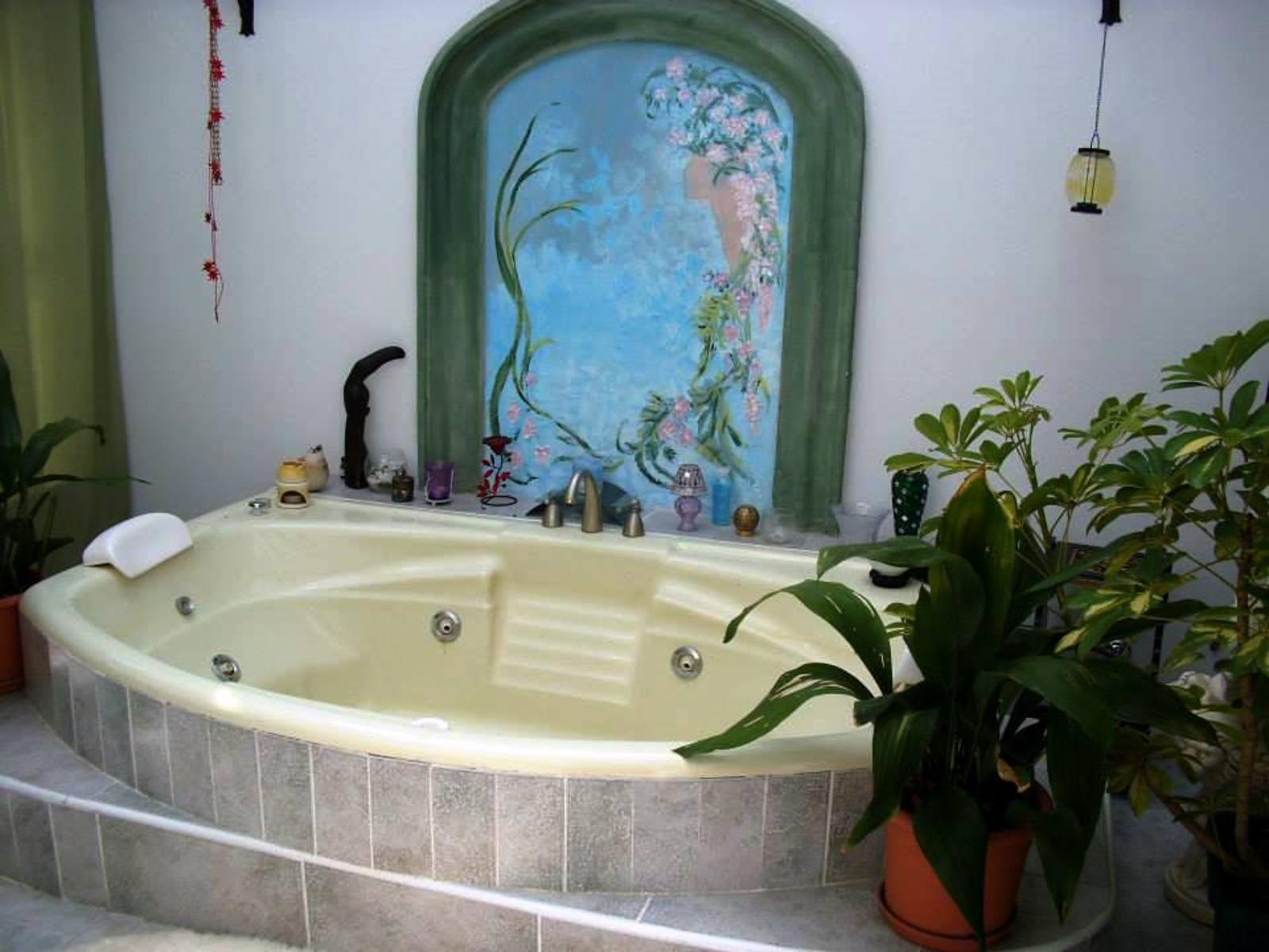 Pinamar, casa sobre lote de 450 m2 Living comedor, 3 Dormitorios, Cocina, 2 Baños, Jacuzzi, Parque y Parrilla. — foto 10