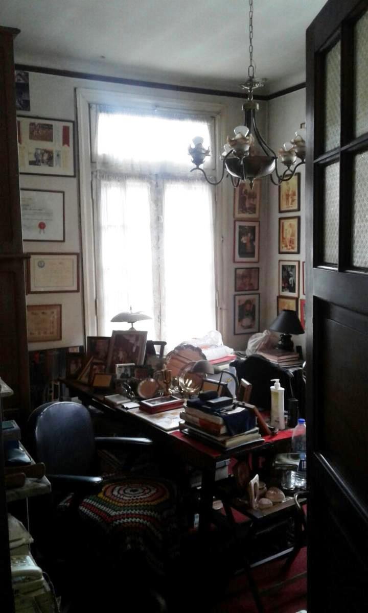 Excelente casa de estilo Inglés en Haedo Muy buena ubicación. A metros de AV Rivadavia, Cercana a la estación y a la Plaza. Lote propio de 8,66 x 37. — foto 14
