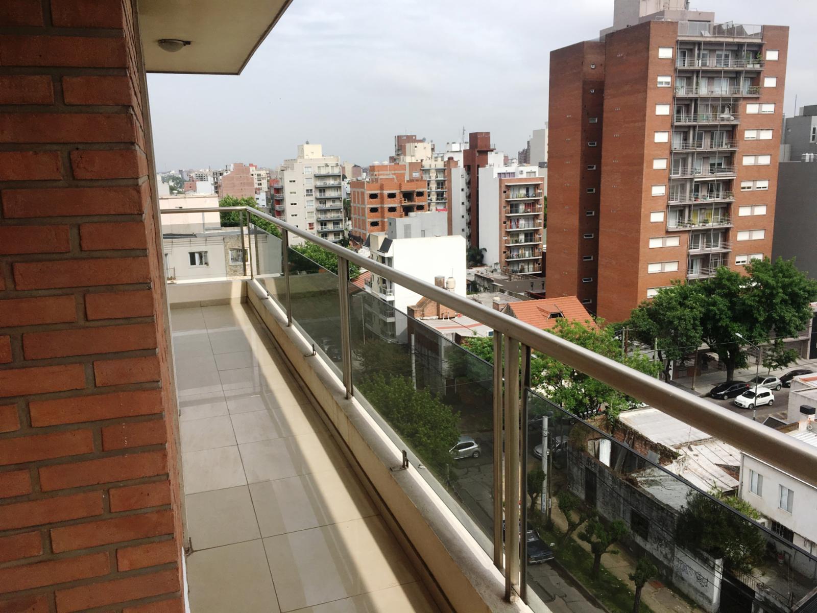 Piso a estrenar 4 amb con cochera y terraza propia — foto 2