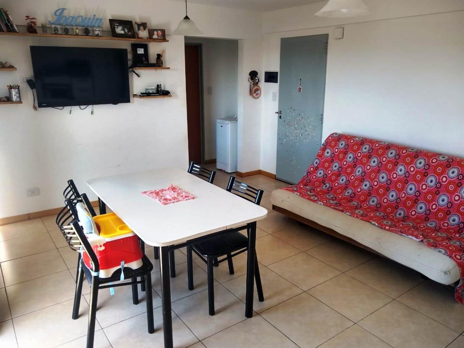 2 Ambientes nuevo, con cochera y balcon al frente. Edificio con parrilla. Ideal renta — foto 10