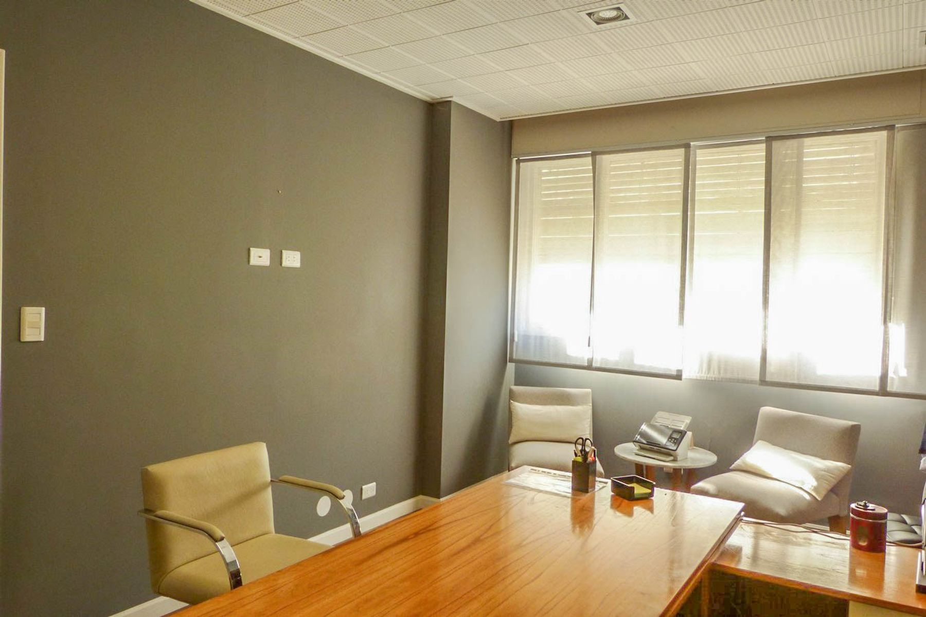 Oficina de 7 despachos en San Nicolás - Orientación Norte - 150m² - 2