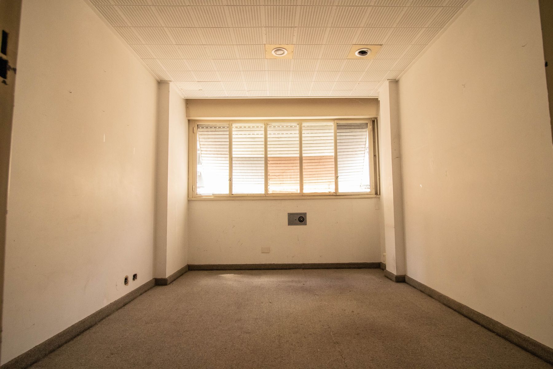Oficina de 7 despachos en San Nicolás - Orientación Norte - 150m² - 7