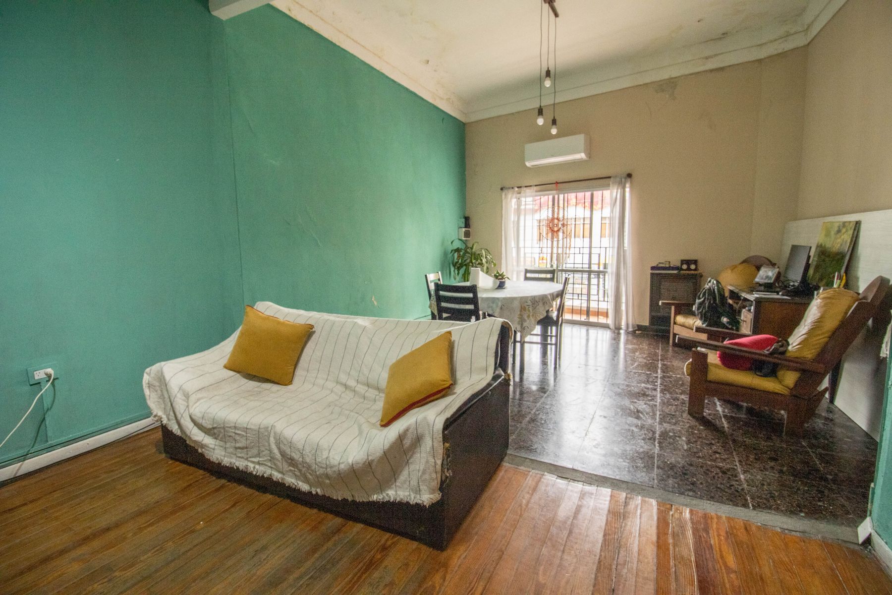 PH 5 Ambientes con patio y terraza - 1° y 2° Piso - Balcón - Quincho - Apto Crédito - 227m² - Parque Chacabuco - 5