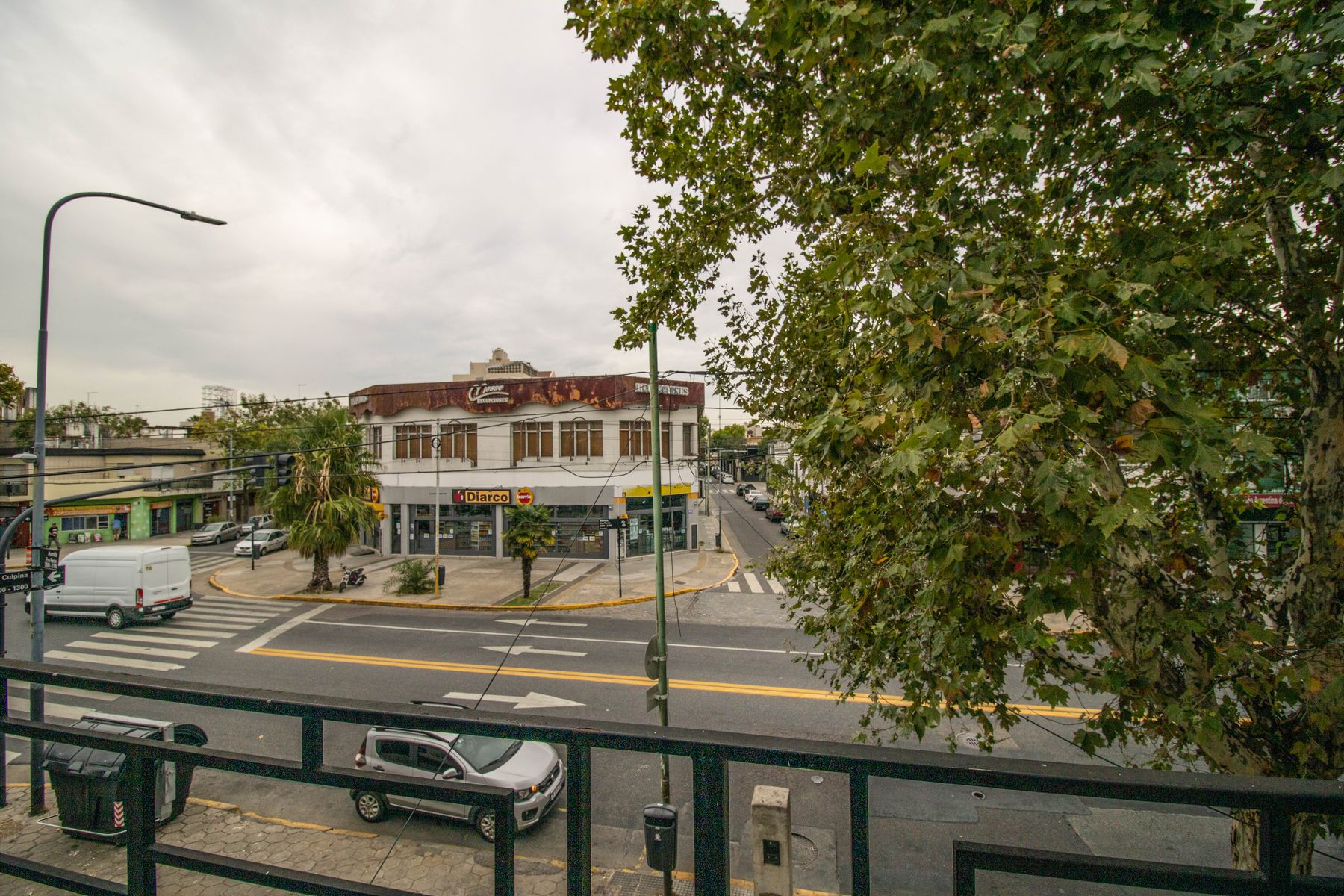 PH 5 Ambientes con patio y terraza - 1° y 2° Piso - Balcón - Quincho - Apto Crédito - 227m² - Parque Chacabuco - 6