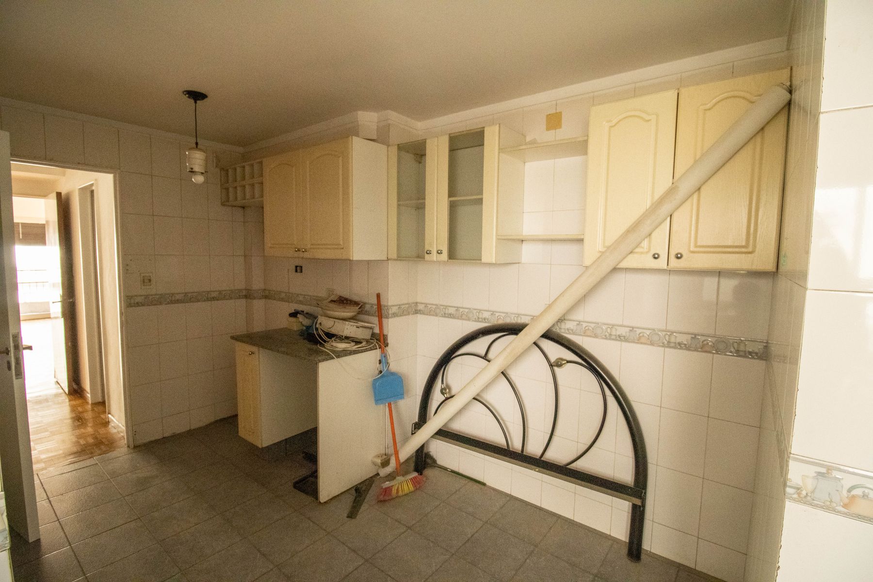 BAJÓ DE PRECIO Departamento Semipiso 4 Ambientes con Balcón corrido y Dependencia - Luminoso - 127m² - Apto profesional - Retiro - 10