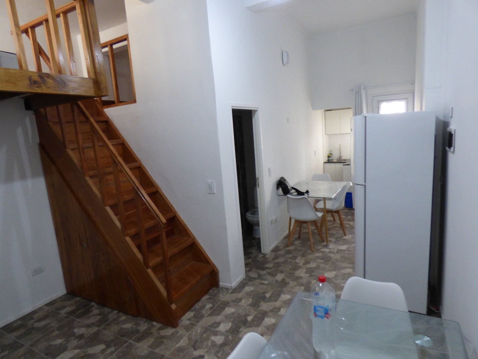 Loft tipo casa Totalmente reciclado - 30m² -- Shopping Aldrey - Sin expensas - 2