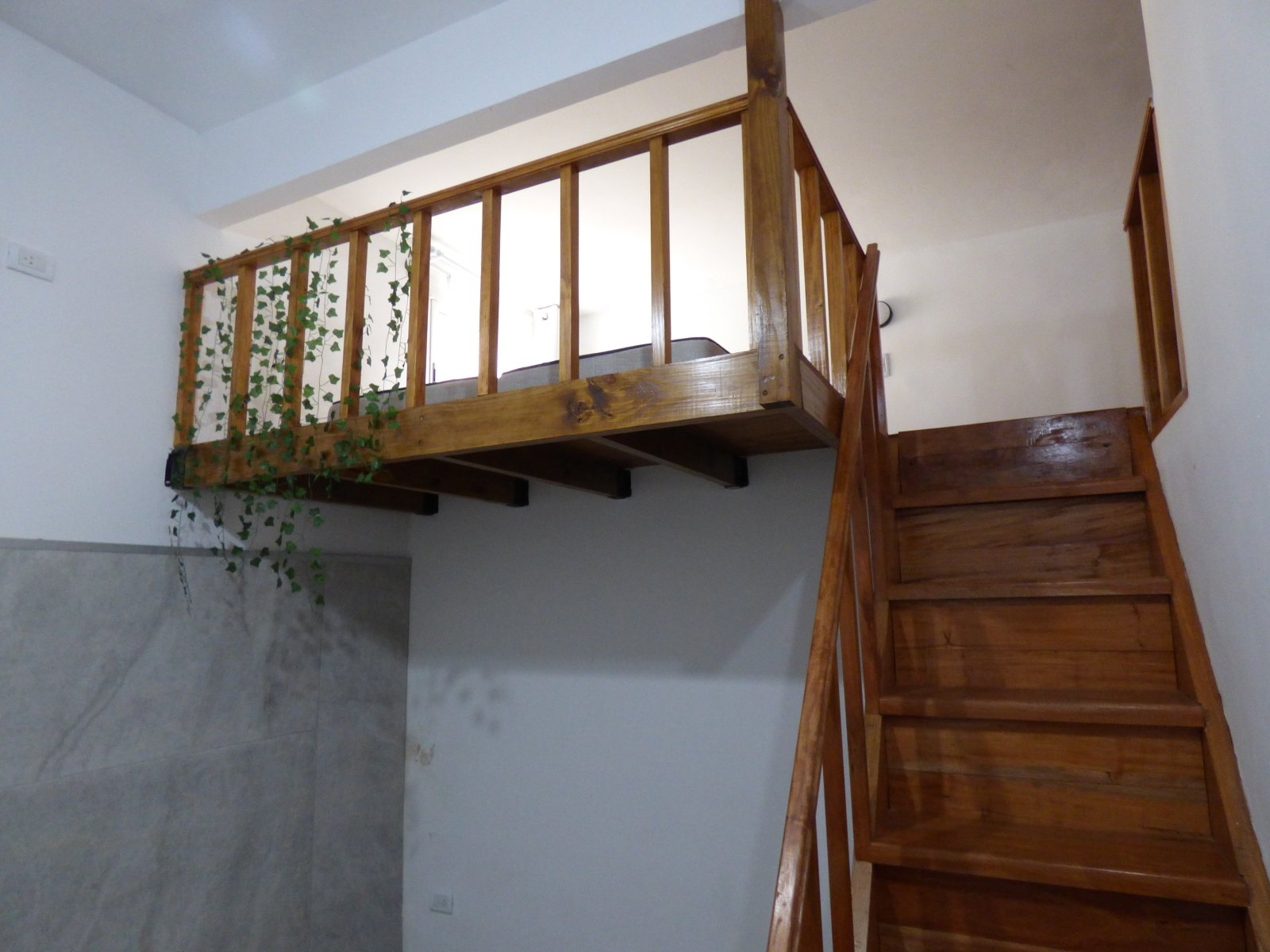 Loft tipo casa Totalmente reciclado - 30m² -- Shopping Aldrey - Sin expensas - 4