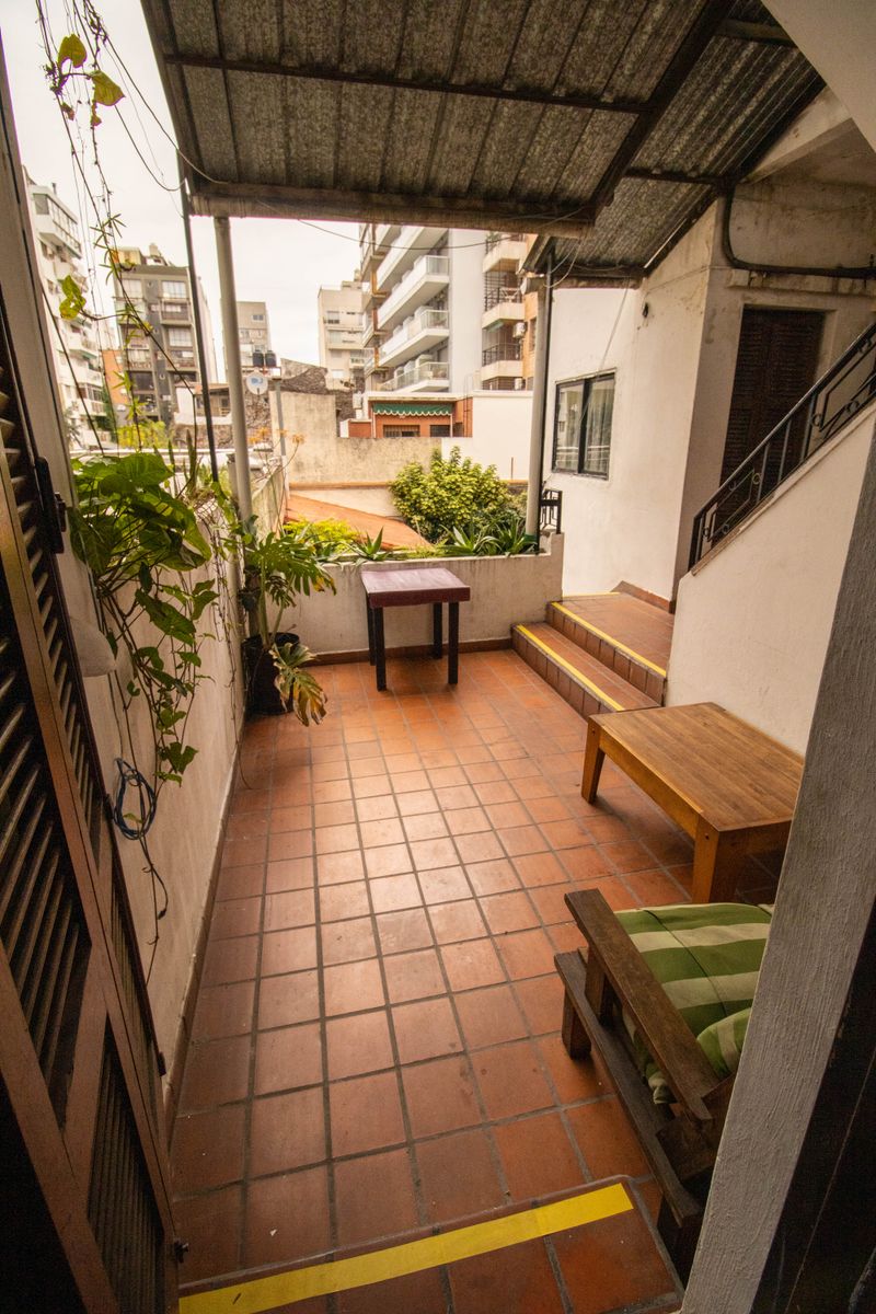 Hermosa Casa 8 Ambientes con Patio y Terraza - 3 Plantas - Destino comercial - 320m² - Palermo - 22