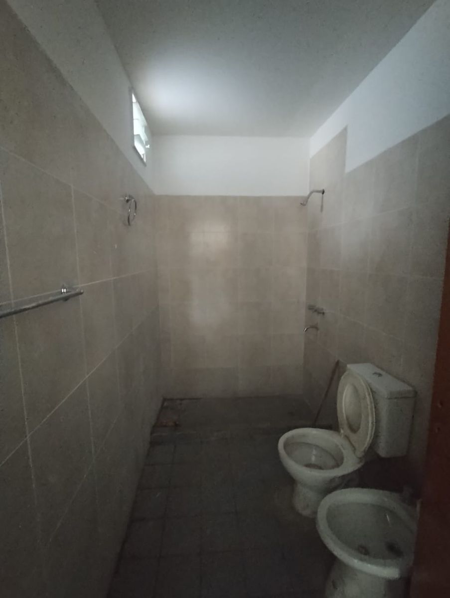 PH 2 Ambientes con Patio y cochera - Sin expensas - San Martín - 11
