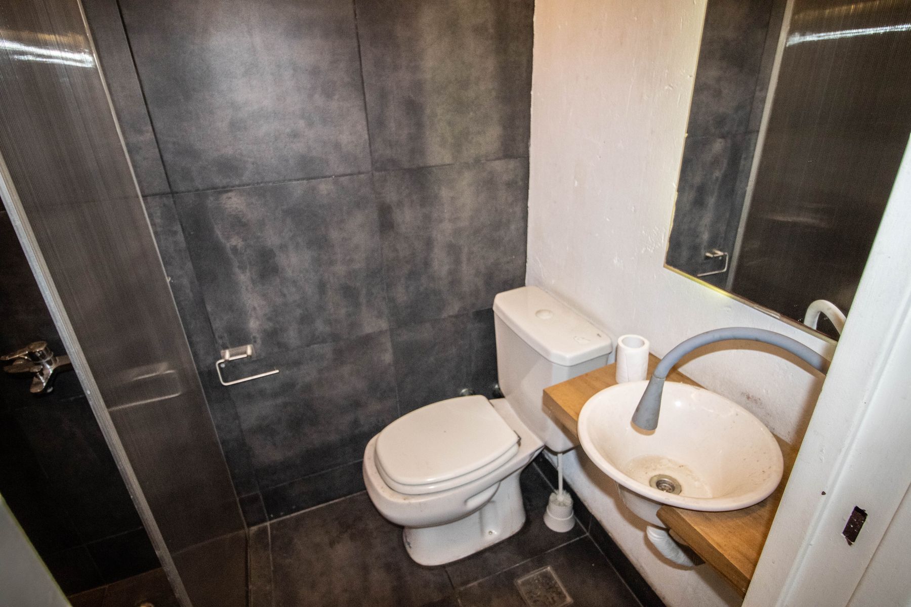 Casa 5 Ambientes en Alquiler - Patio, terraza y garage - 254m² - Unicamente destino COMERCIAL - Palermo - 18