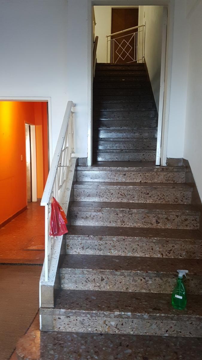 PH 3 Amb en Primer Piso con Patio y Terraza con Parrilla — foto 4