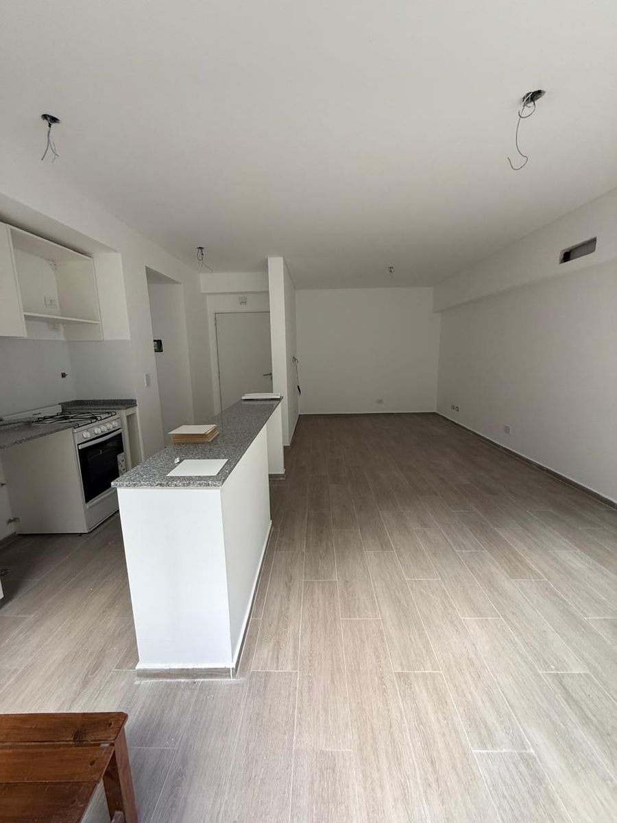 Hermoso 2 Amb a Estrenar - Excelente Ubicación y Calidad — foto 12