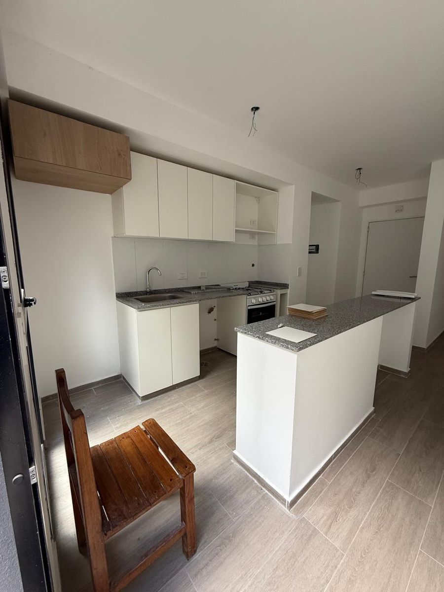 Hermoso 2 Amb a Estrenar - Excelente Ubicación y Calidad — foto 14