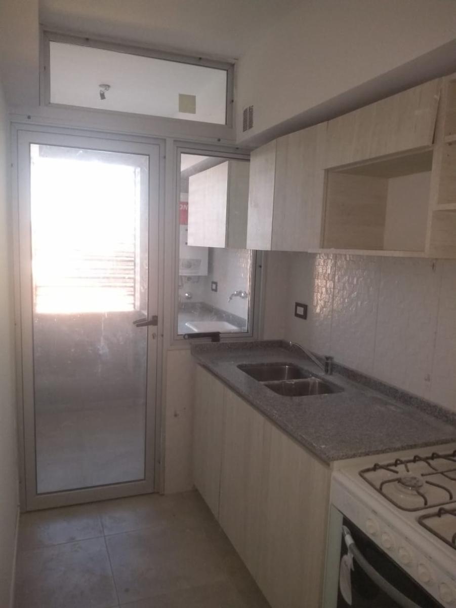 Departamento a estrenar 2 amb. excelente ubicación en Ituzaingó — foto 14