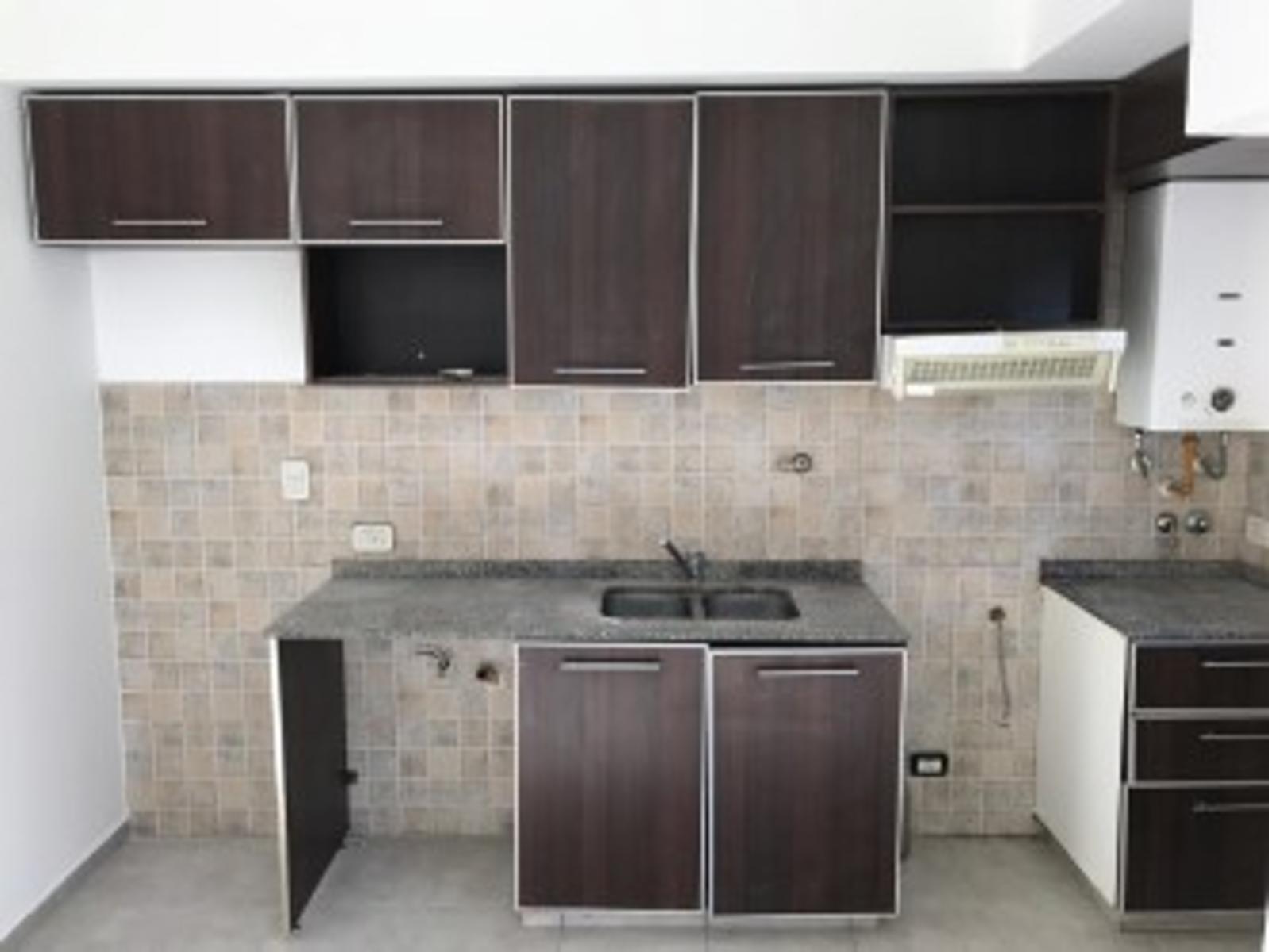 Departamento en Morón. 2 Ambientes