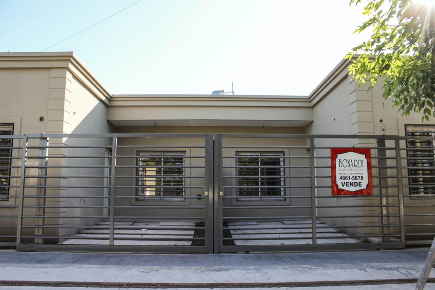 Casa a estrenar en una planta A 4 cuadras de la estacion de San Antonio de Padua