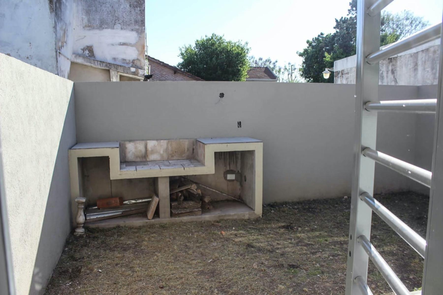 Casa a estrenar en una planta A 4 cuadras de la estacion de San Antonio de Padua — foto 4