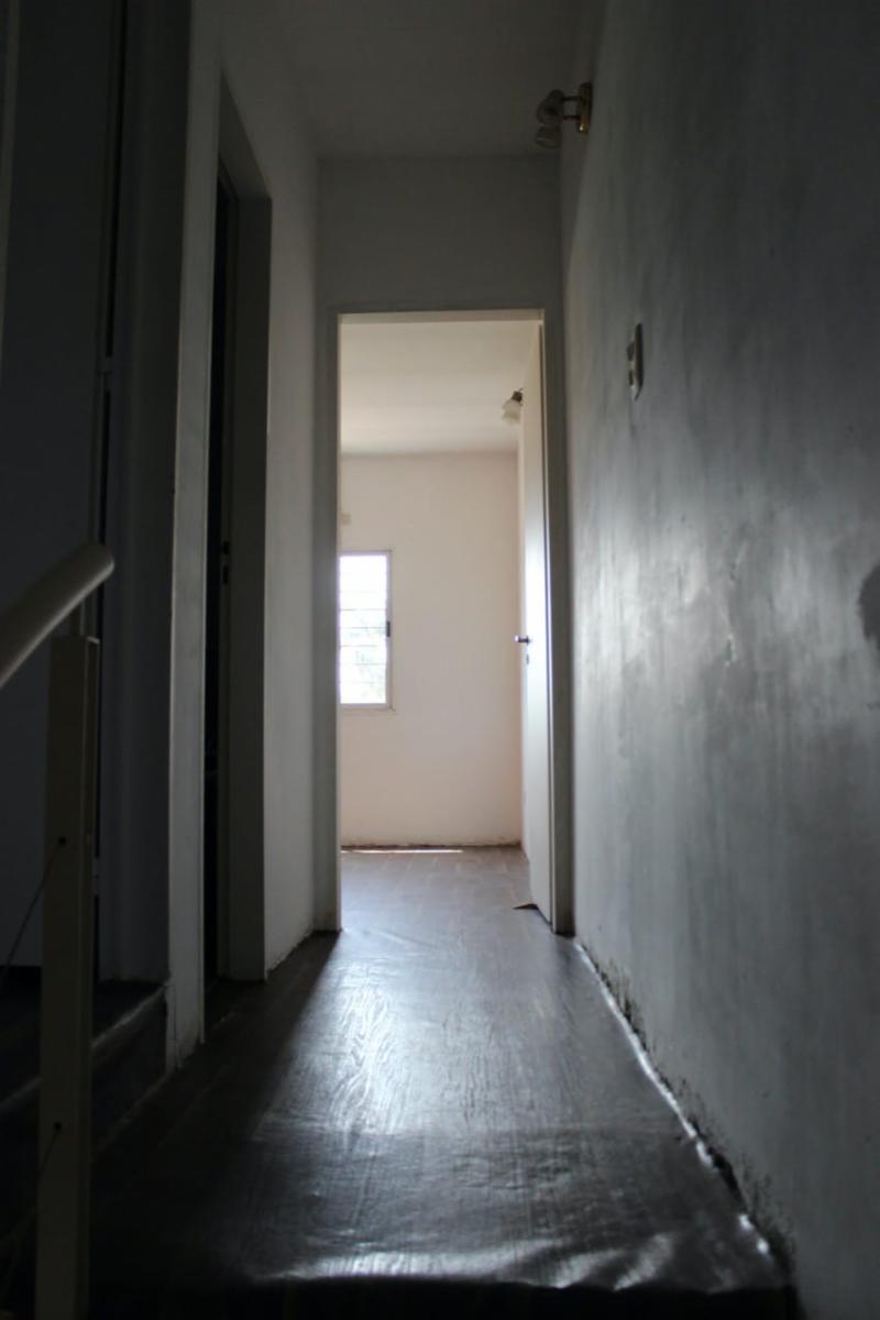 Duplex de 3 amb. 12 cuadras de la estación — foto 7