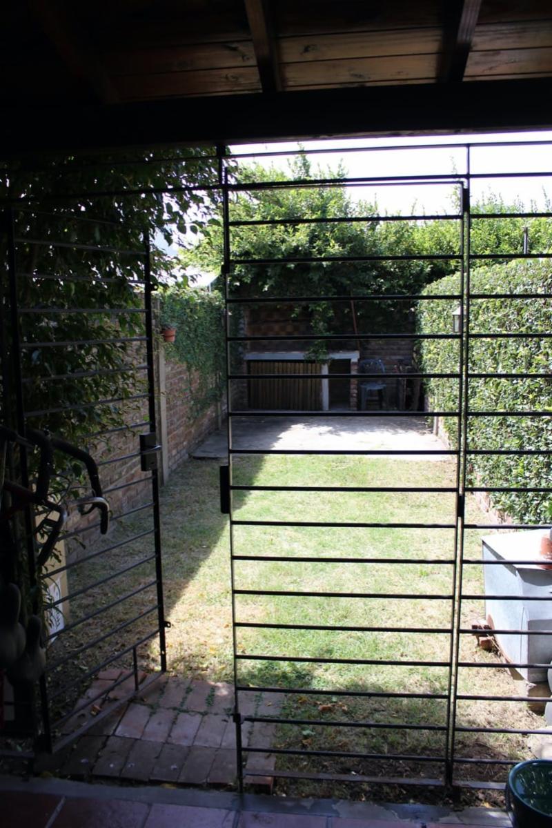 Duplex de 3 amb. 12 cuadras de la estación — foto 13