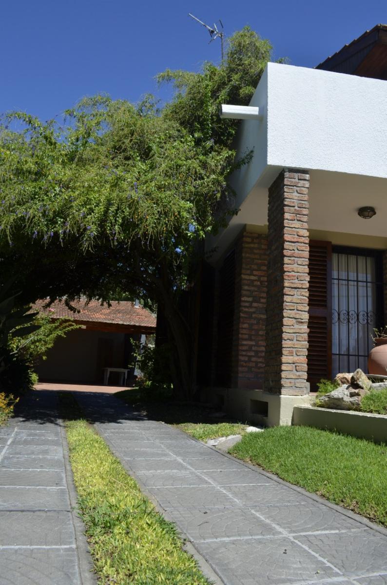 Importante casa en Ituzaingó — foto 5