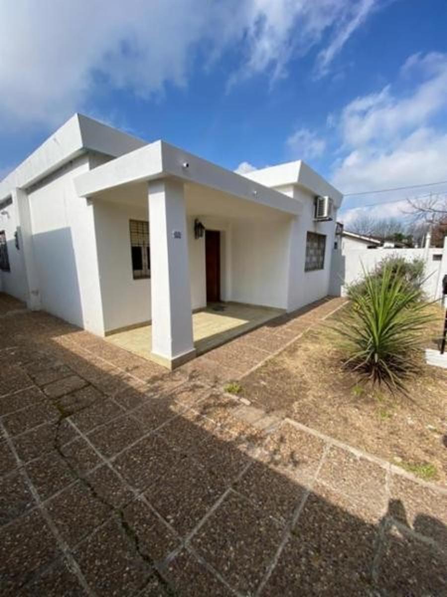 (Cód. A 119) Casa sobre lote de 10x44, U$D 120.000 Lote en el centro de Marcos Paz — foto 3