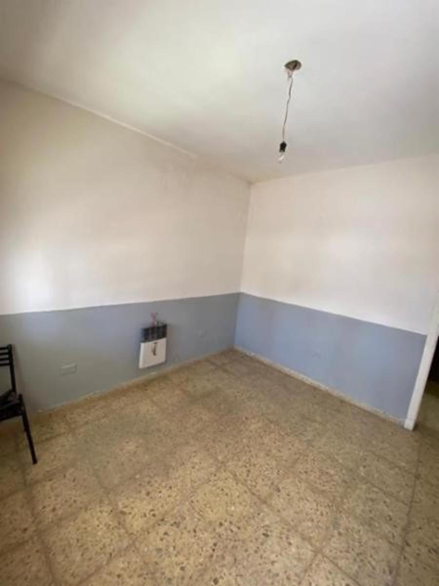 (Cód. A 119) Casa sobre lote de 10x44, U$D 120.000 Lote en el centro de Marcos Paz — foto 10
