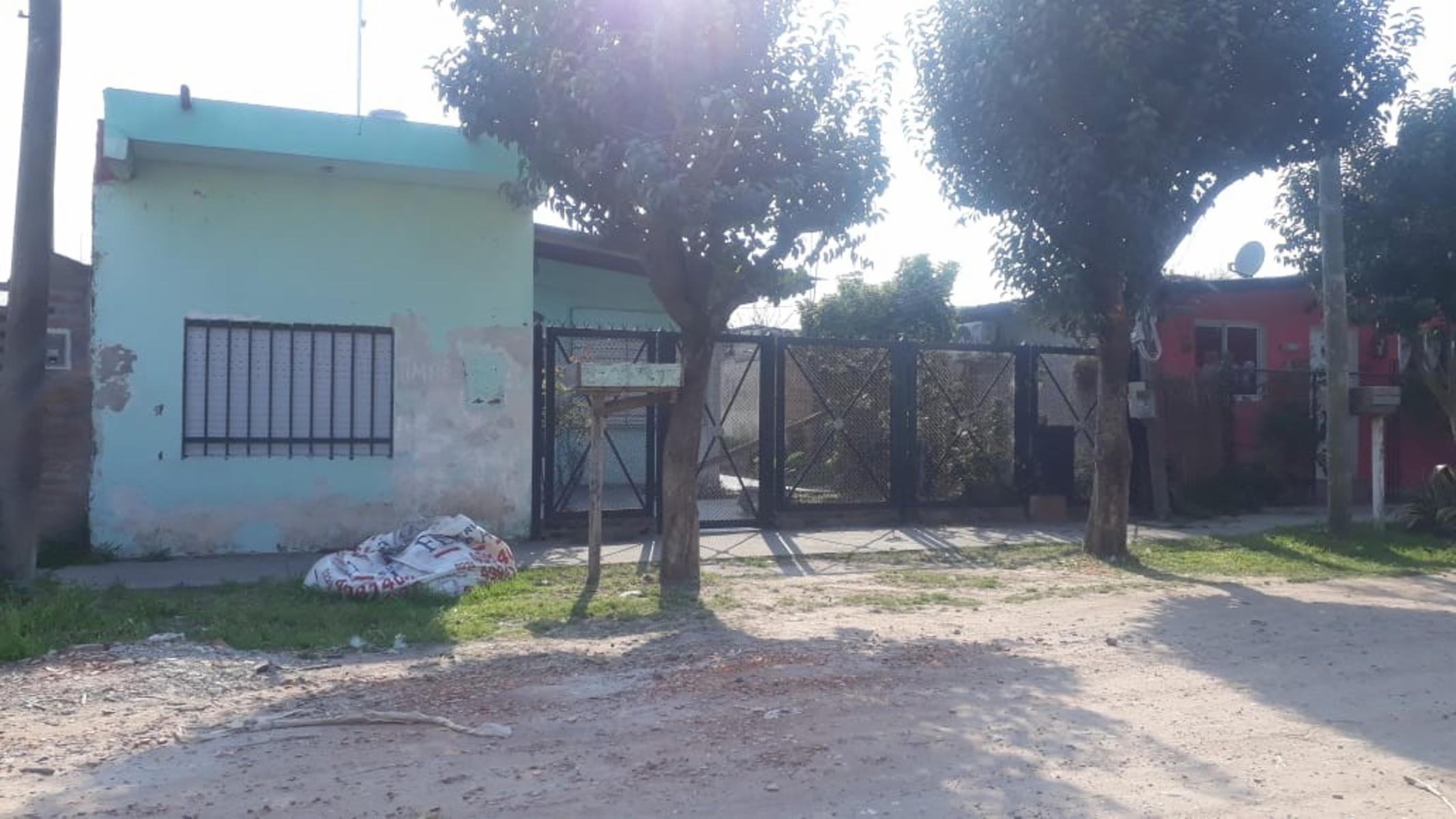 Casa con 5 departamentos, en Merlo — foto 4