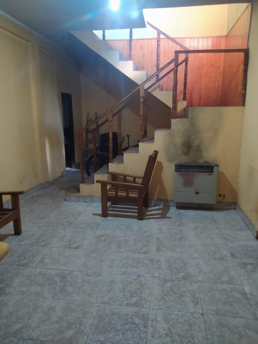 Casa de dos plantas en Libertad — foto 5