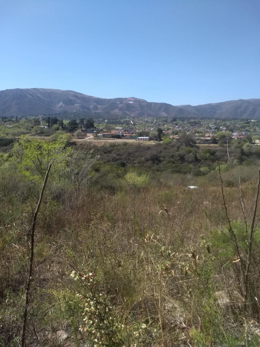 Lote de 750m2 con pendiente positiva en La Falda Córdoba. — foto 4