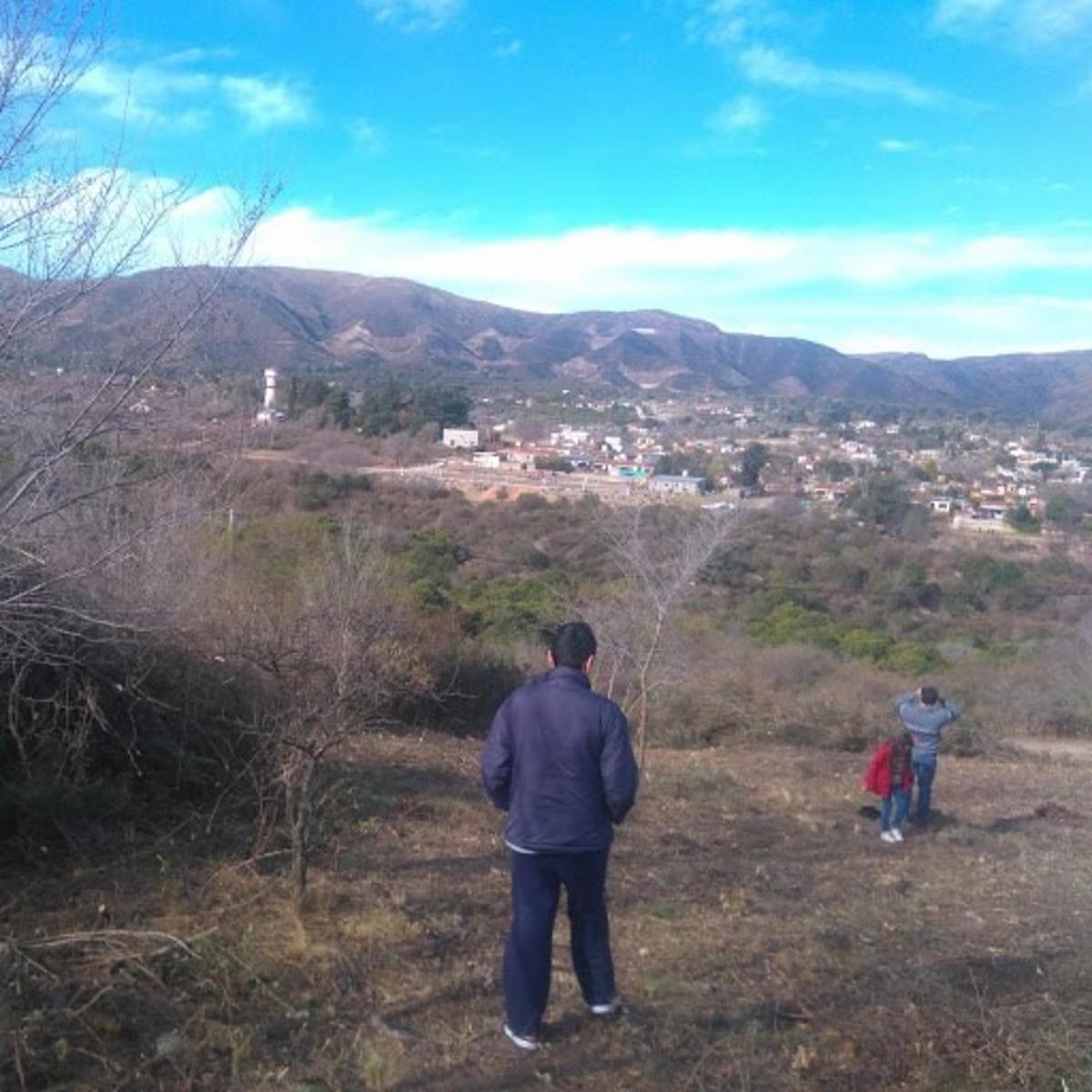 Lote de 750m2 con pendiente positiva en La Falda Córdoba. — foto 11