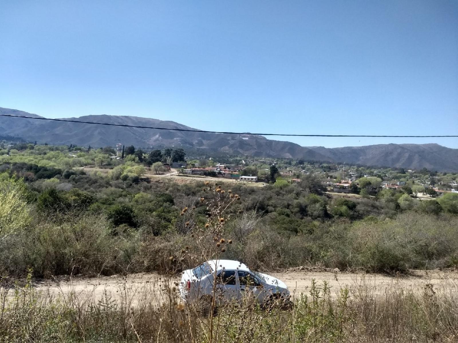 Lote de 750m2 con pendiente positiva en La Falda Córdoba. — foto 12