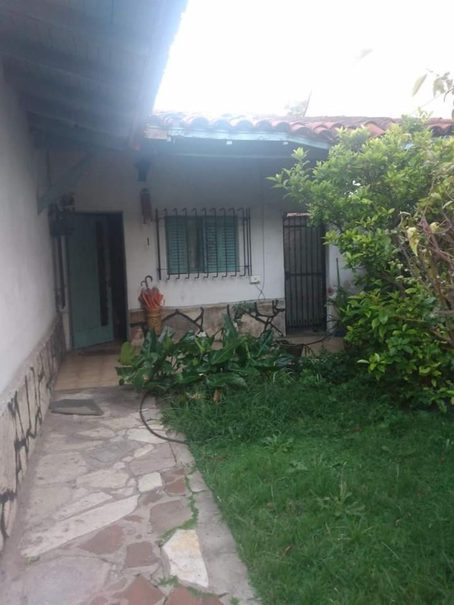 Casa a reciclar de 3 ambientes en Morón — foto 10
