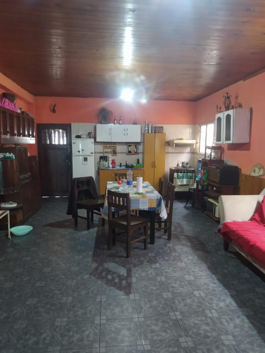 En venta Casa de 3 ambientes + 2 Deptos. En Merlo — foto 4