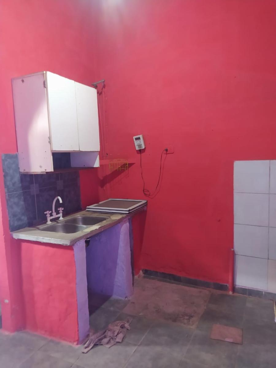 En venta Casa de 3 ambientes + 2 Deptos. En Merlo — foto 10
