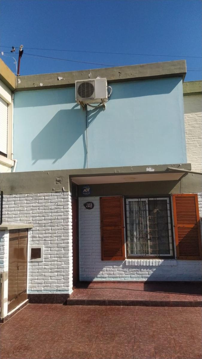PH de dos plantas en Morón