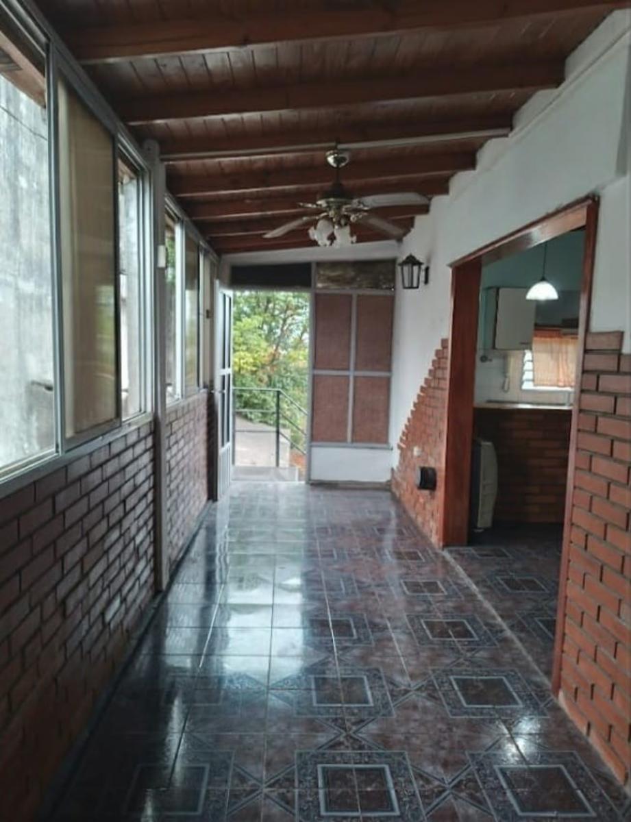 Casa de 3 ambientes + Depto. en planta alta, Villa Tesei — foto 6