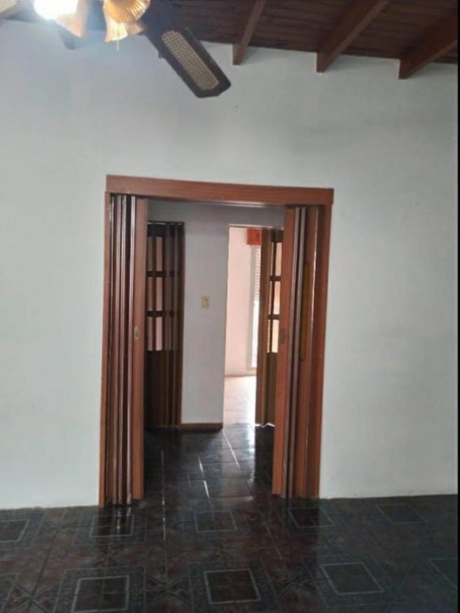 Casa de 3 ambientes + Depto. en planta alta, Villa Tesei — foto 9