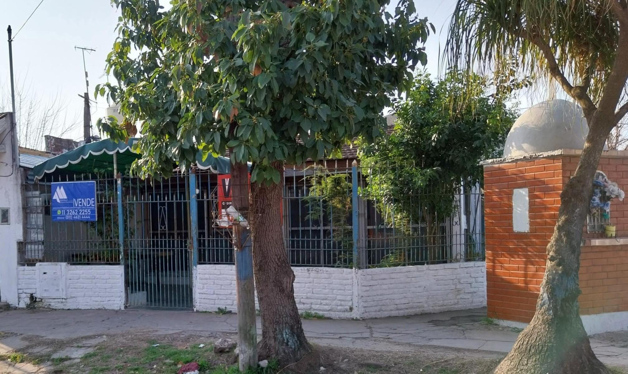 Casa dividida en 3 viviendas en Libertad, Merlo — foto 2
