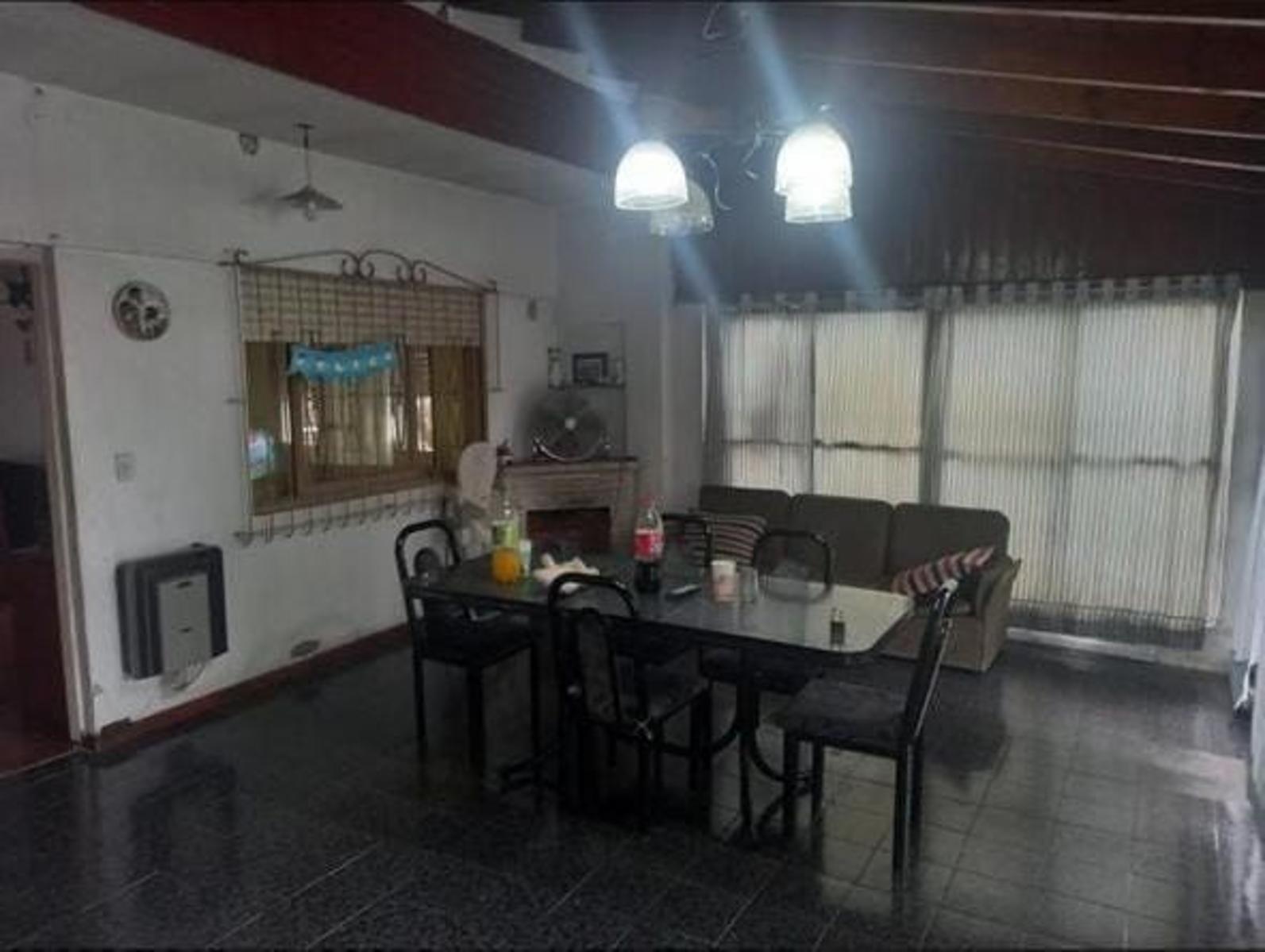 Casa dividida en 3 viviendas en Libertad, Merlo — foto 11