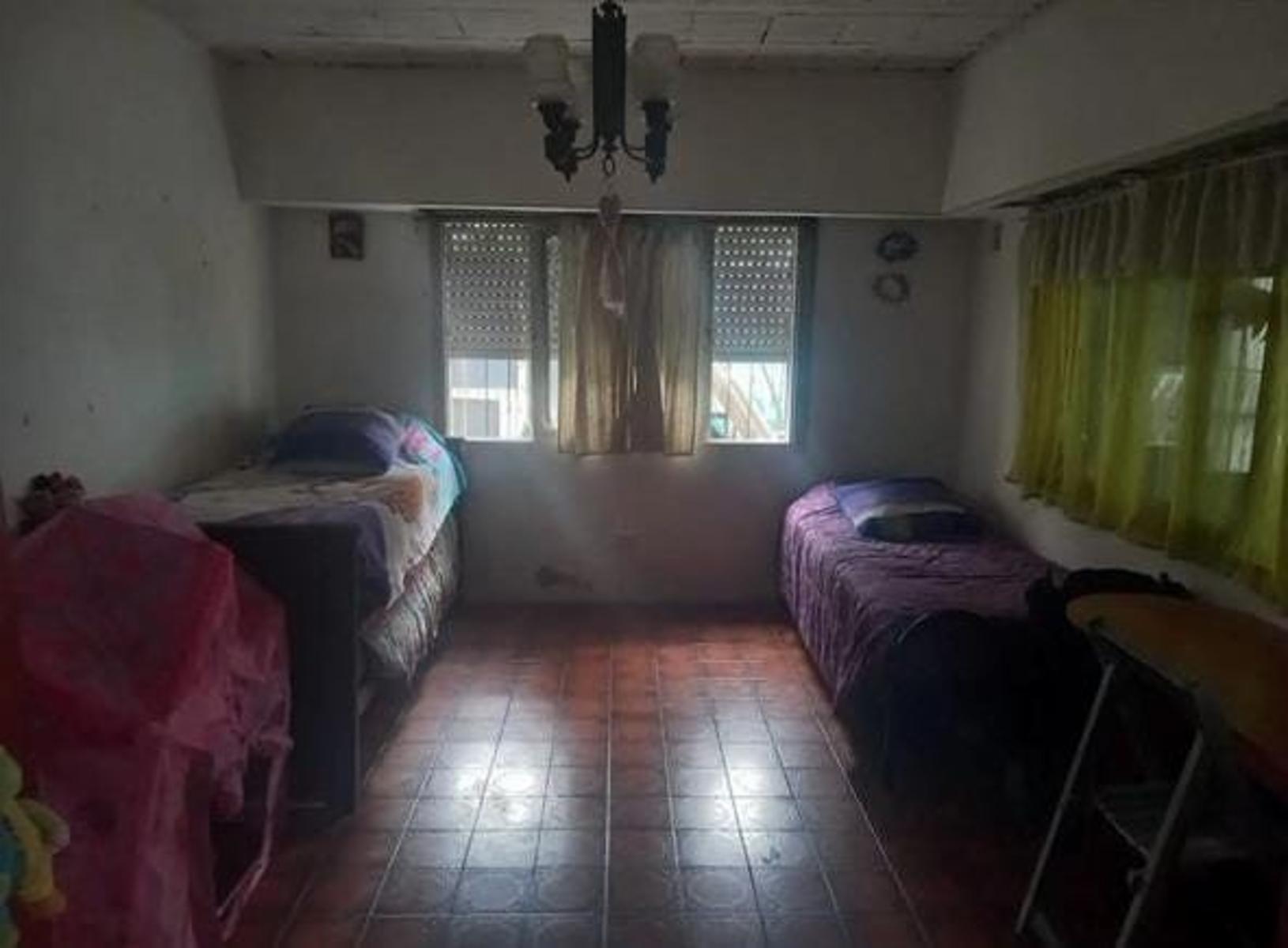 Casa dividida en 3 viviendas en Libertad, Merlo — foto 14