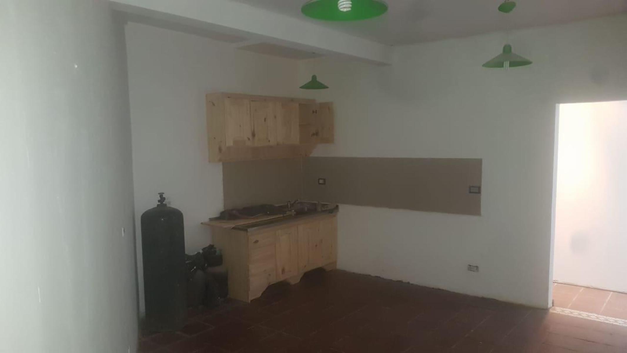 3 Departamentos en Mariano Acosta — foto 2