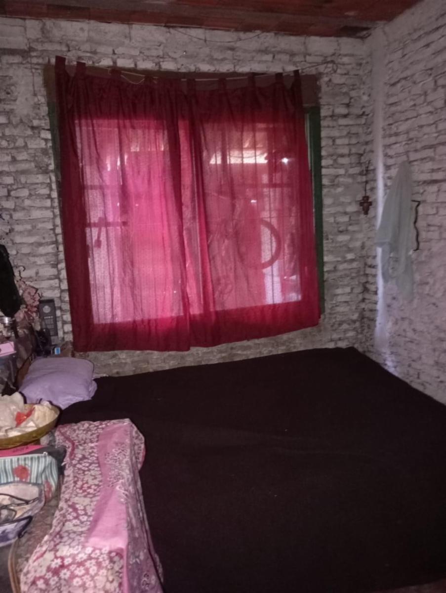 Casa de dos plantas a refaccionar en Merlo — foto 2